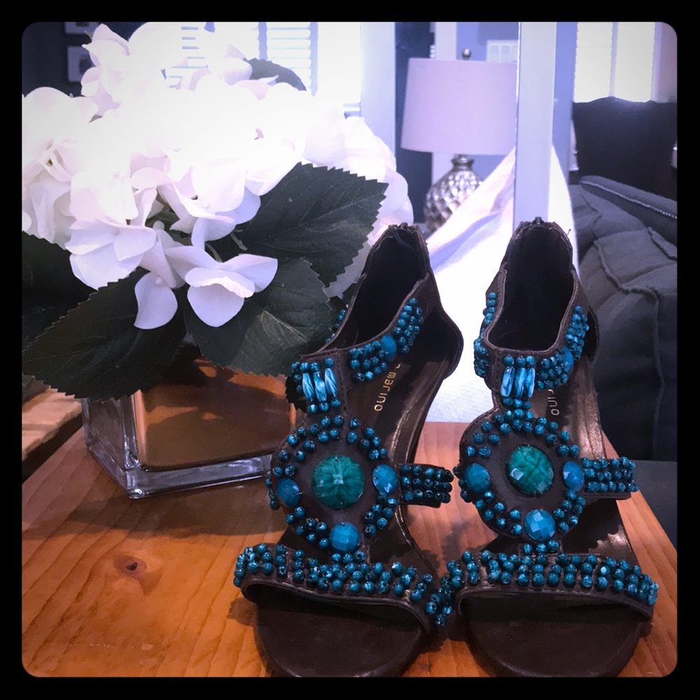 Sandals, heels